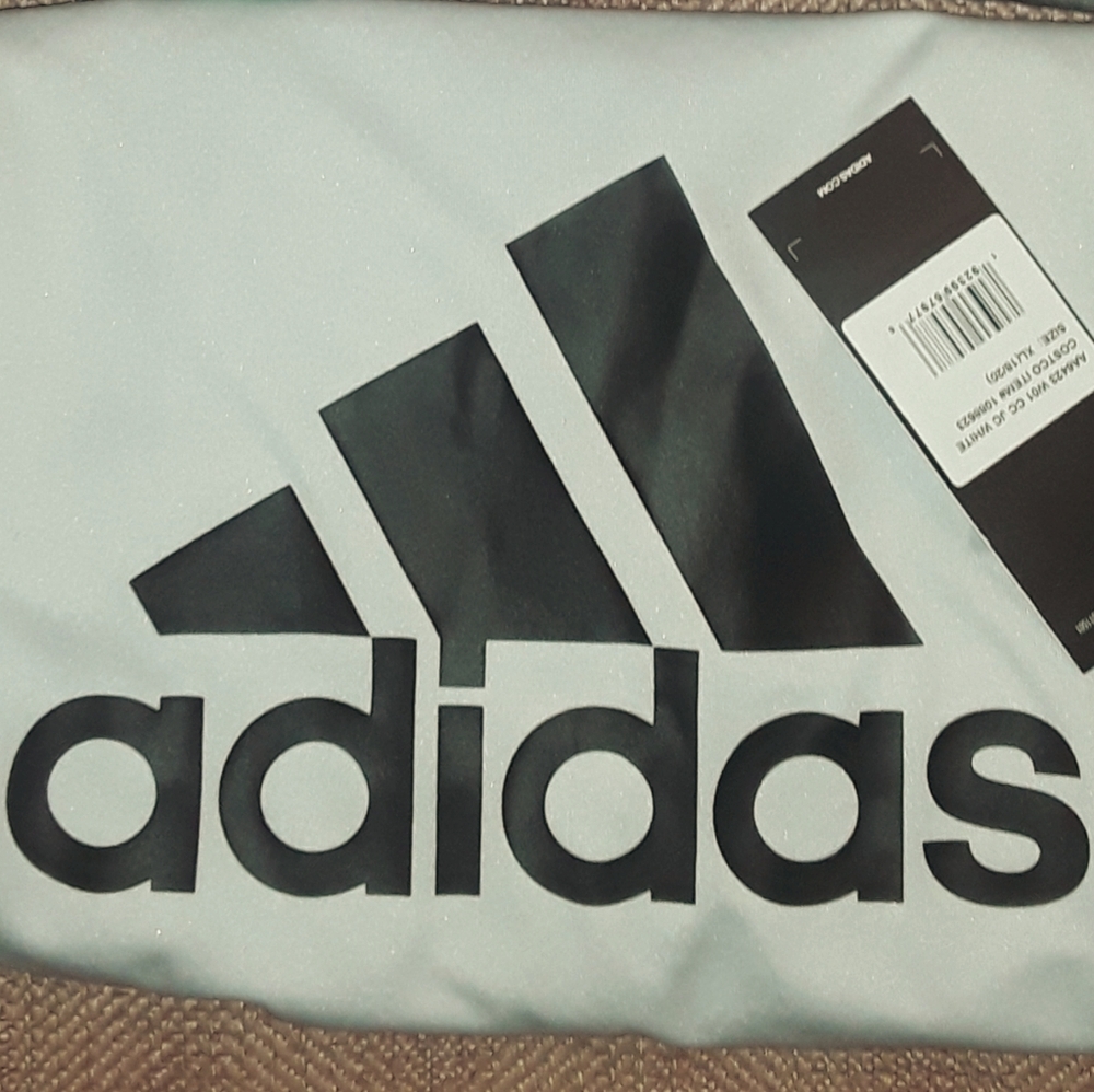 2/$35🤯 adidas moisture wicking Tee